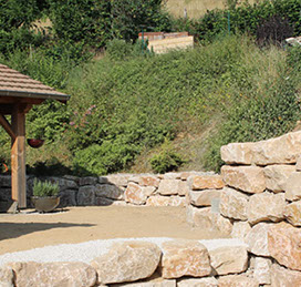 aménagement paysager en pierre de St Martin Belleroche (71)